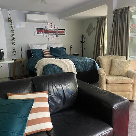 Вилла Hideaway - A Couples Retreat Акароа Экстерьер фото