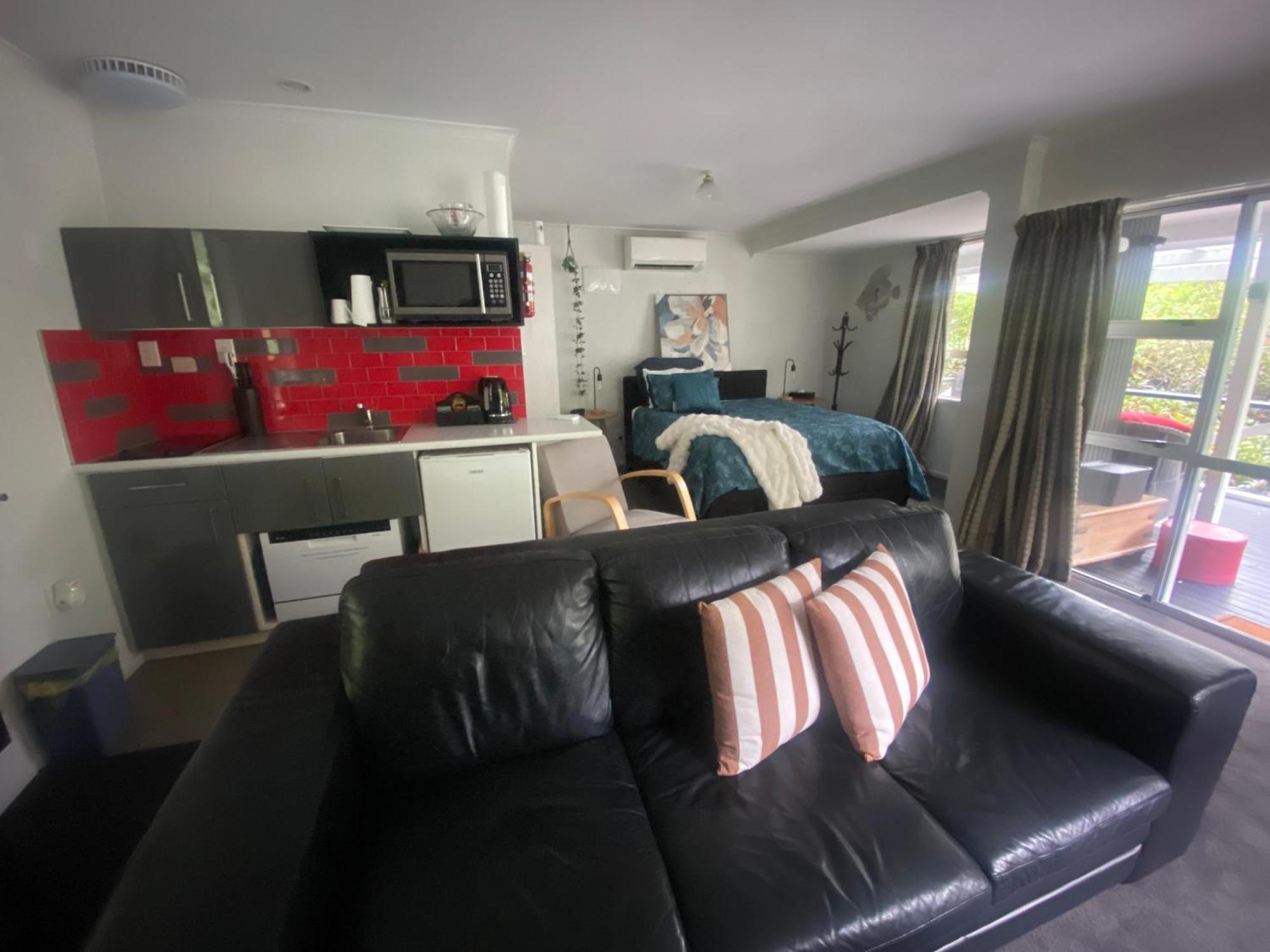 Вилла Hideaway - A Couples Retreat Акароа Экстерьер фото